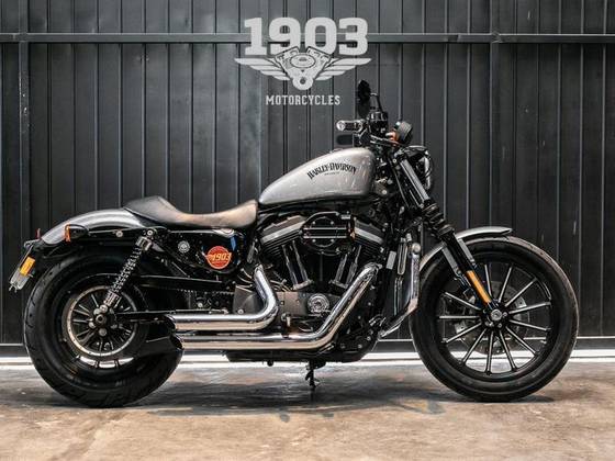 HARLEY-DAVIDSON SPORTSTER XL 883N IRON 